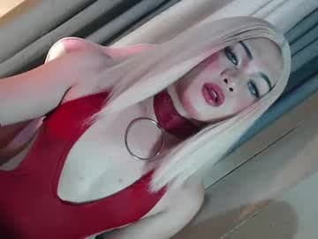 DANIELLA - DONT FORGET TO GIVE ME A THUMBSU UP!