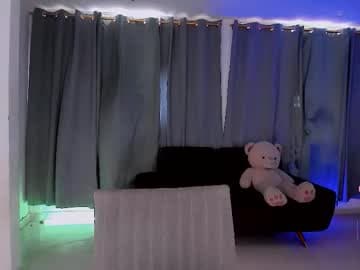 Vénecis Marín (Independent Model, 28 years old)