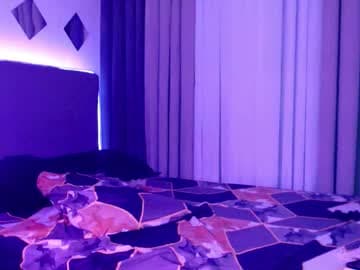 𝓝𝓐𝓣𝓗𝓐𝓛𝓘𝓔  please follow me guyss