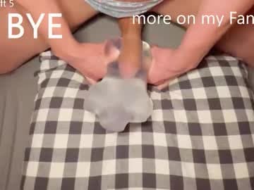 ❤️Anna \(= • . • =)/❤️