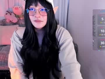 Omori Chan ฅ^>⩊<^ ฅ