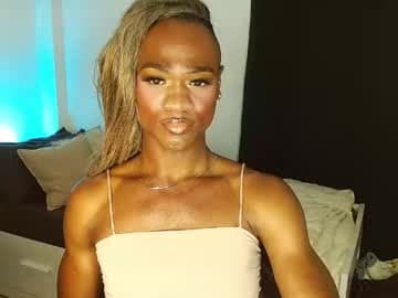 Suanny Klatten 💜 (It is my account independent )