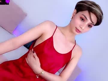 Yazmin Amor Glamorousa